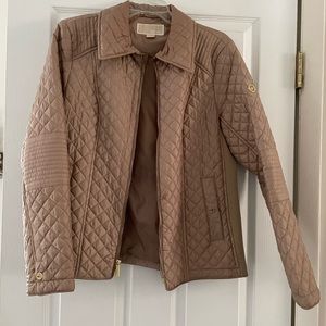 Women’s Michael Kors light quilted beige jacket
